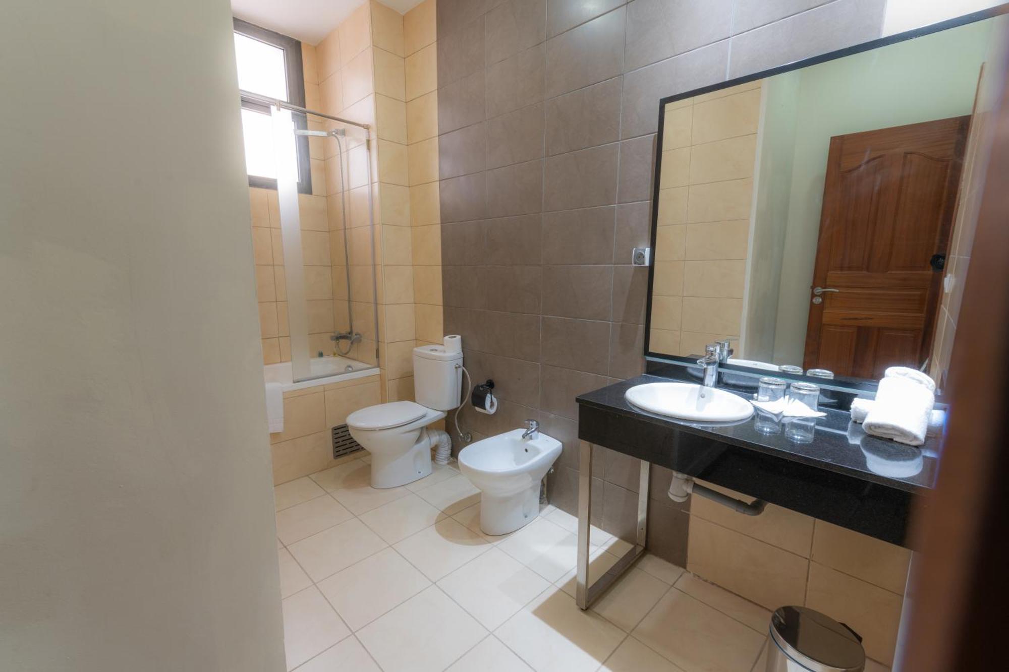 Olympic Inn الدار البيضاء المظهر الخارجي الصورة